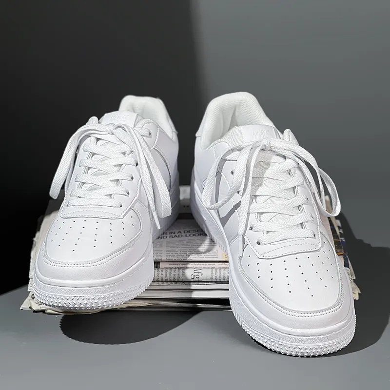 CAMOSI Slip-Resistant Low-Top Skateboard Shoes Unisex-11