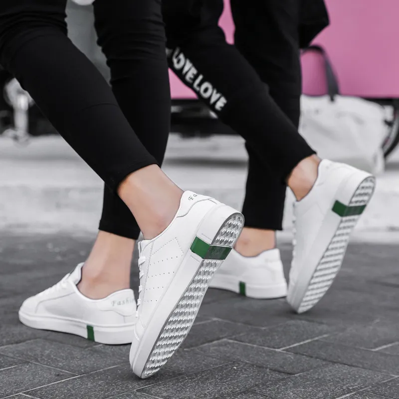 CAMOSI Low-Top Skateboard Shoes Unisex-15