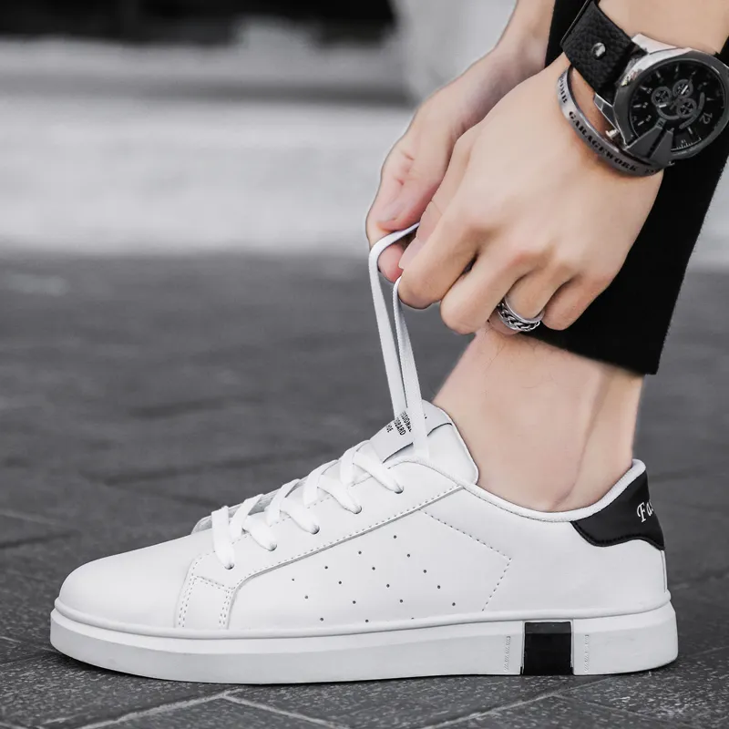 CAMOSI Low-Top Skateboard Shoes Unisex-24