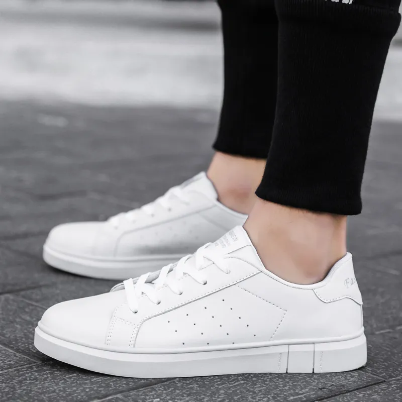 CAMOSI Low-Top Skateboard Shoes Unisex-57