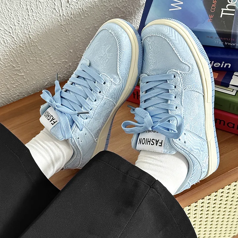 CAMOSI Non slip Lightweight Low Top Skateboard Shoes Unisex-16
