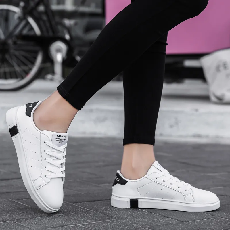 CAMOSI Low-Top Skateboard Shoes Unisex-30