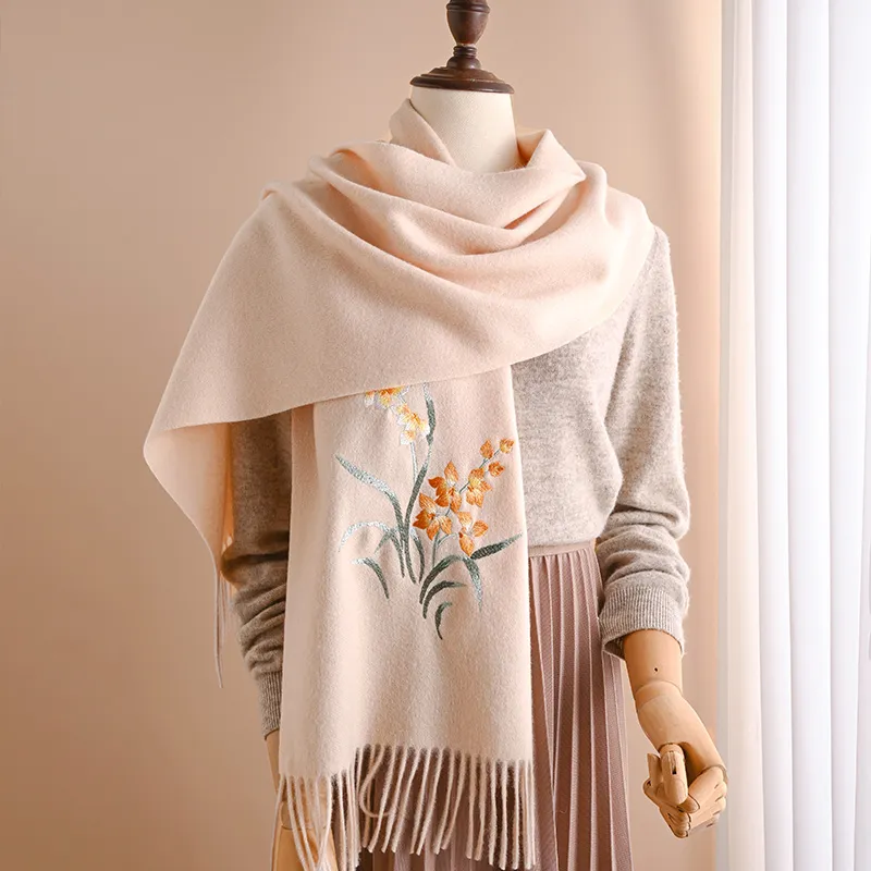 Hang Silk Road Wool Knit Scarves Women's-1