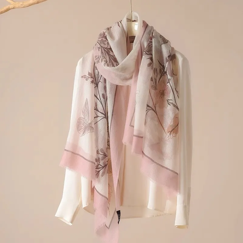 Hang Silk Road Silk Scarves Women's Pink-3