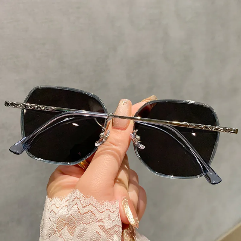 PRETTYALLUSION PC Metal Square Sunglasses Women's-4