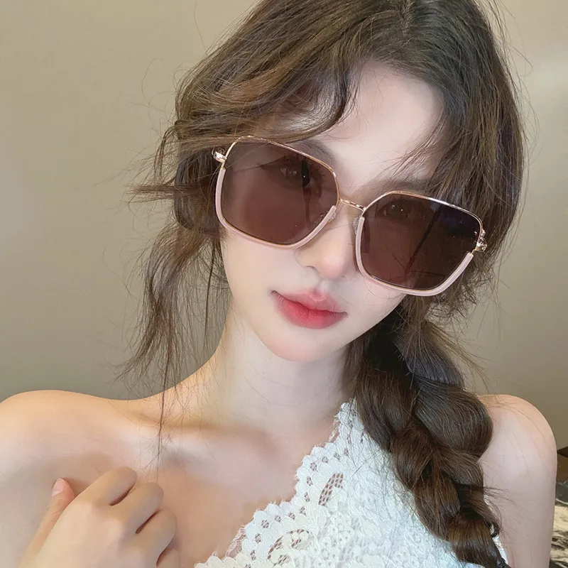 PRETTYALLUSION Sunglasses Women's-1