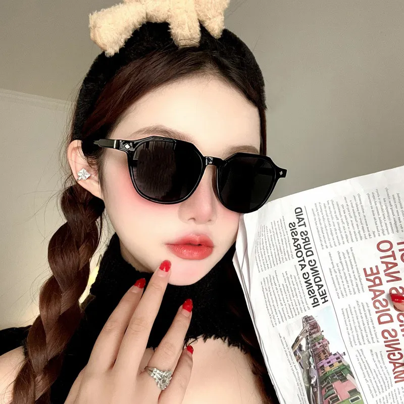 PRETTYALLUSION PC Round Sunglasses Unisex-1