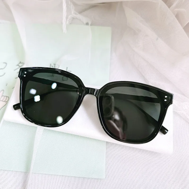 PRETTYALLUSION TR90 Round Sunglasses Unisex-5