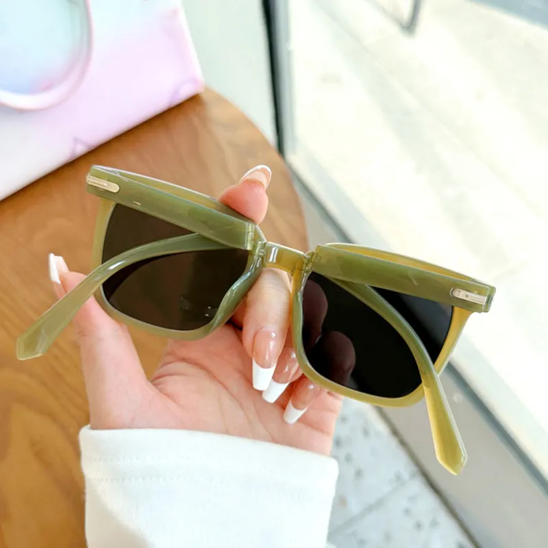 PRETTYALLUSION TR90 Square Sunglasses Women's-19