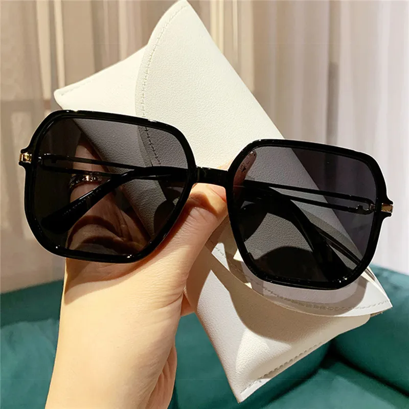 PRETTYALLUSION Oval Sunglasses Women's-1