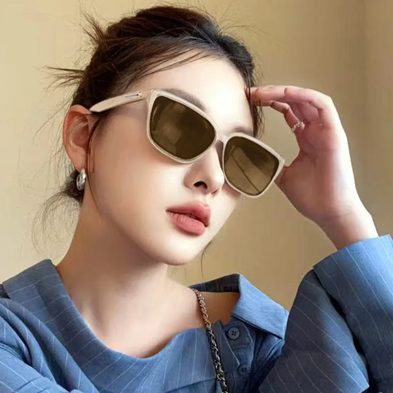 PRETTYALLUSION TR/Memory Plastic Cat Eye Sunglasses Women's-8