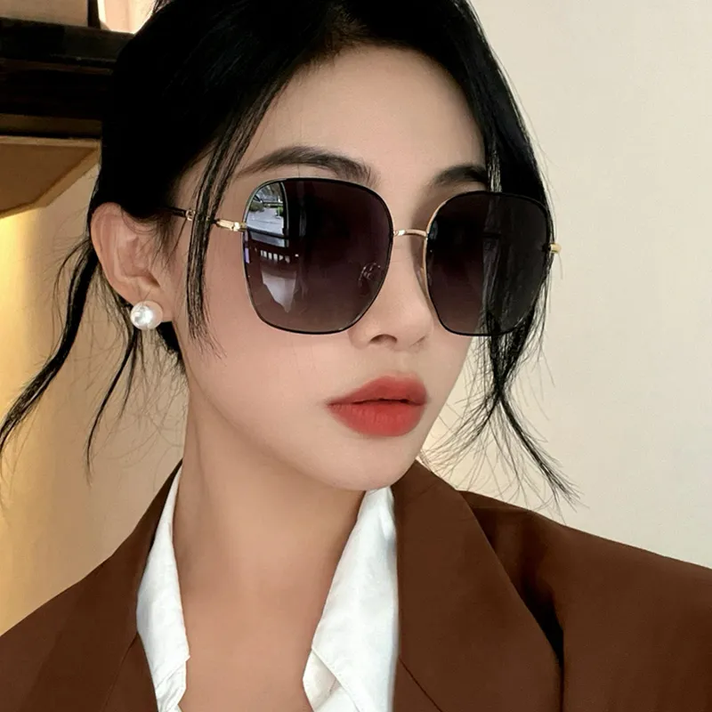 PRETTYALLUSION PC Metal Square Sunglasses Unisex-4
