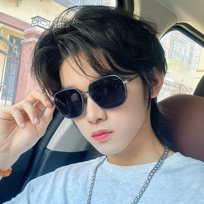 PRETTYALLUSION TR/Memory Plastic Grilamid TR90 Irregular Shape Sunglasses Men's-1