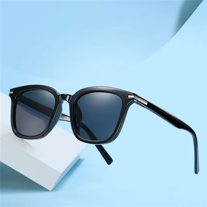 PRETTYALLUSION Oval Sunglasses Unisex-1