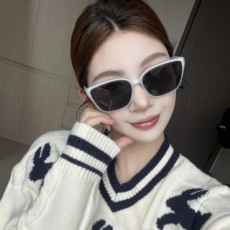 PRETTYALLUSION TR/Memory Plastic Cat Eye Sunglasses Women's-4