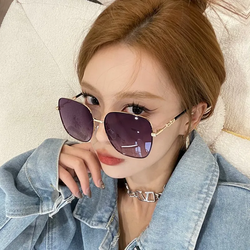 PRETTYALLUSION PC Metal Square Sunglasses Women's-1