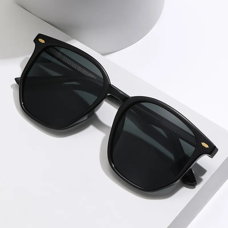 PRETTYALLUSION Sunglasses Women's-3