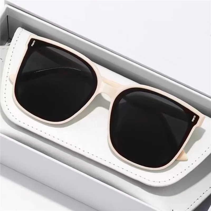 PRETTYALLUSION Oval Sunglasses Unisex-7