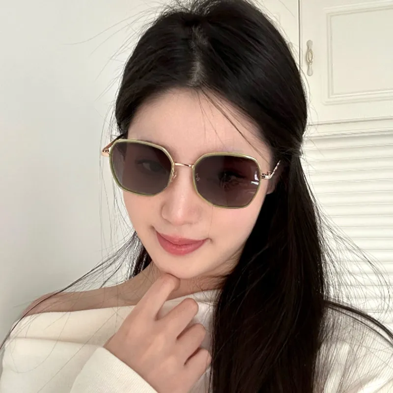 PRETTYALLUSION PC Metal Irregular Shape Sunglasses Women's-2