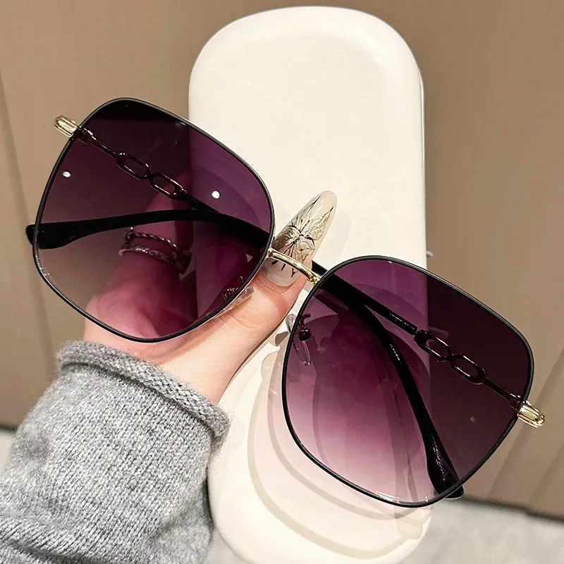 PRETTYALLUSION PC Metal Square Sunglasses Women's-3