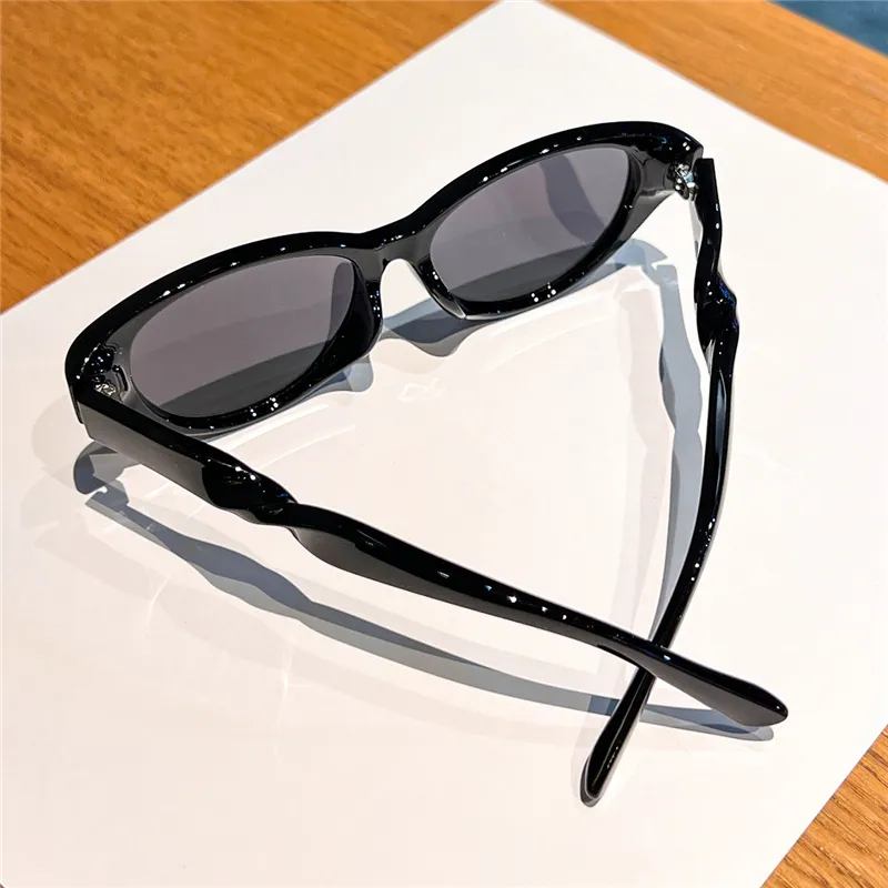 PRETTYALLUSION TR90 Oval Sunglasses Unisex-5