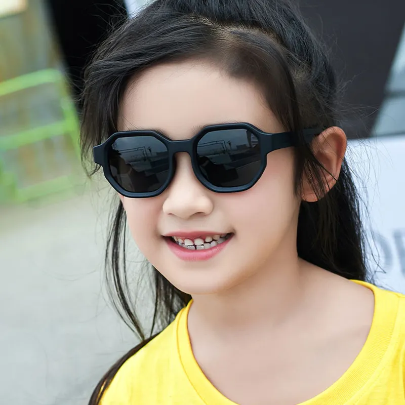 PRETTYALLUSION TPEE Irregular Shape Sunglasses Kids'-3
