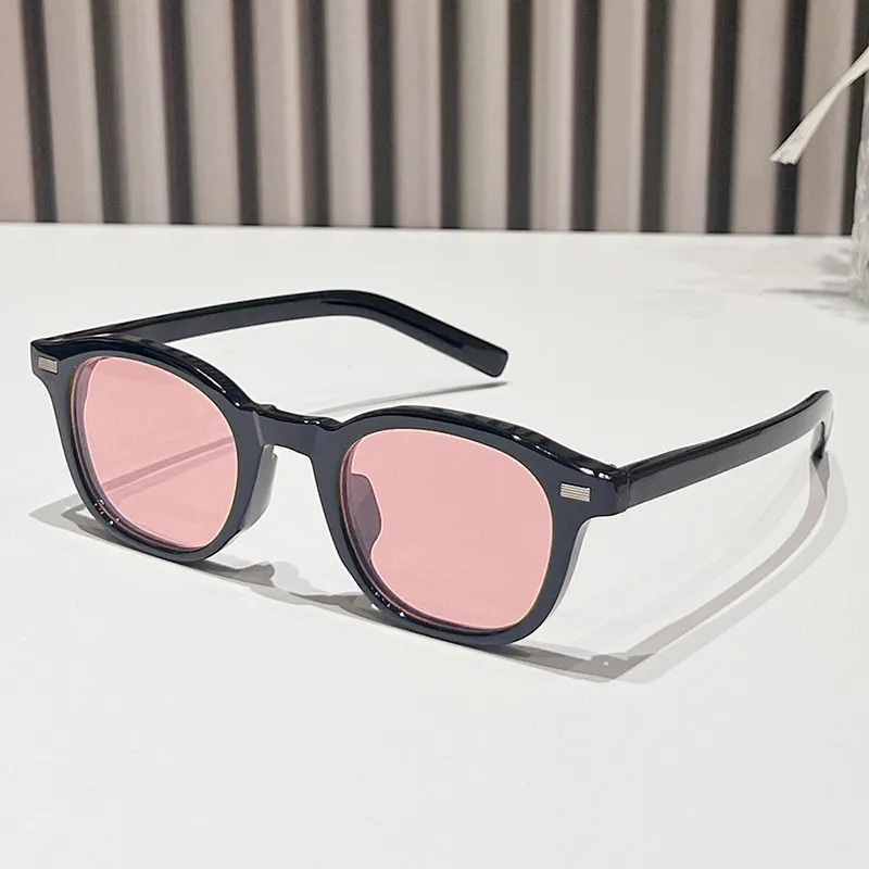 PRETTYALLUSION PC Square Sunglasses Unisex-5