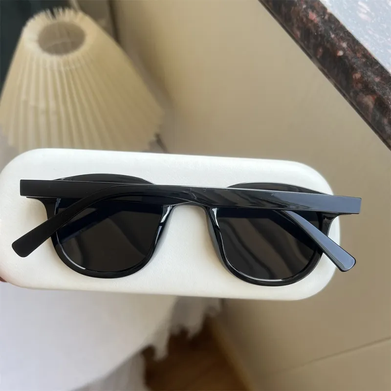 PRETTYALLUSION Round Sunglasses Unisex-3