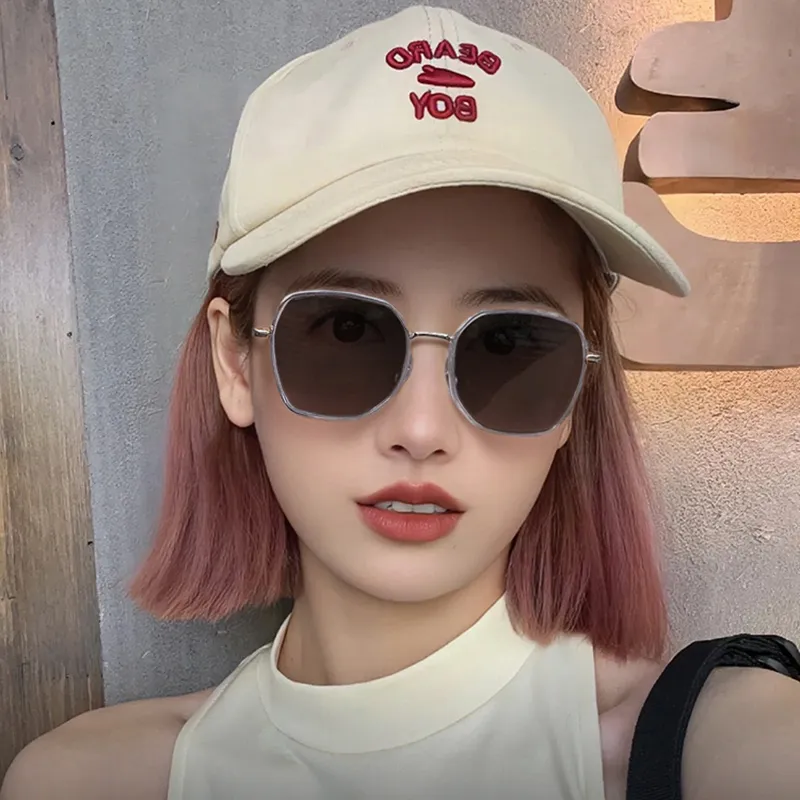 PRETTYALLUSION PC Metal Irregular Shape Sunglasses Women's-1