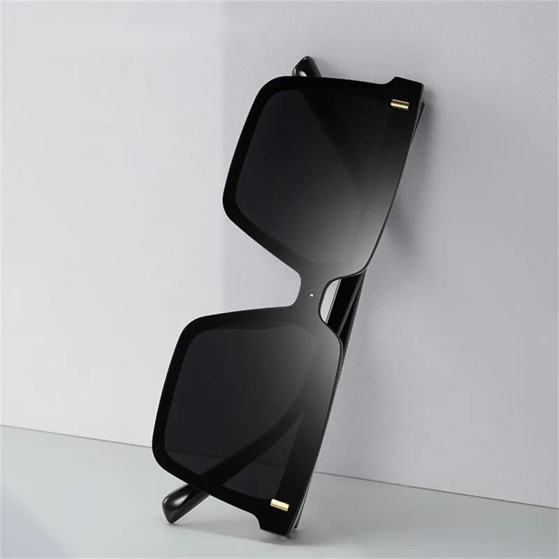 PRETTYALLUSION Square Sunglasses Unisex-2