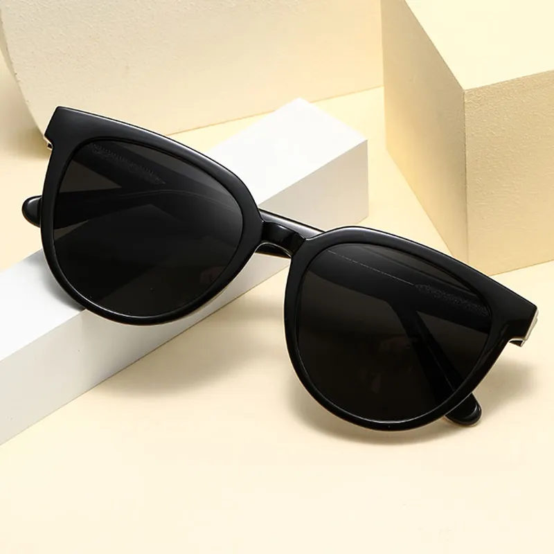 PRETTYALLUSION Oval Sunglasses Unisex-3