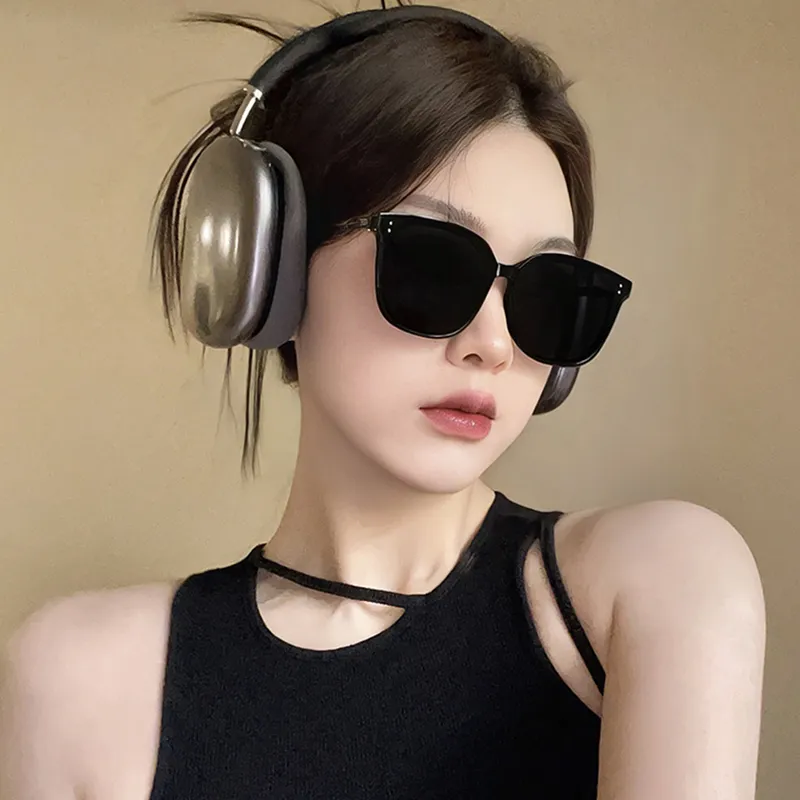 PRETTYALLUSION TR90 Round Sunglasses Unisex-1