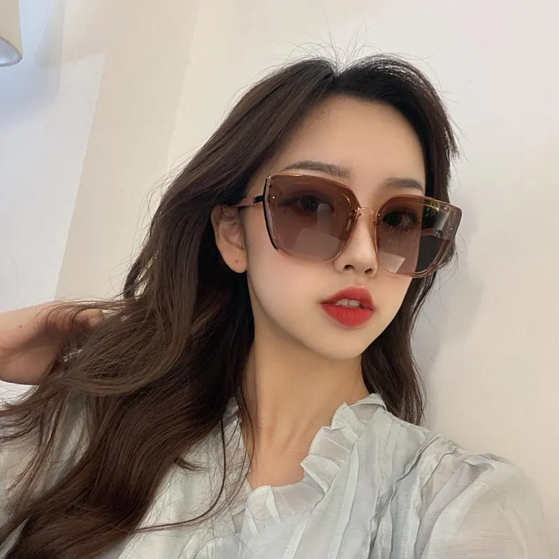 PRETTYALLUSION PC Cat Eye Sunglasses Unisex Multicolor-5