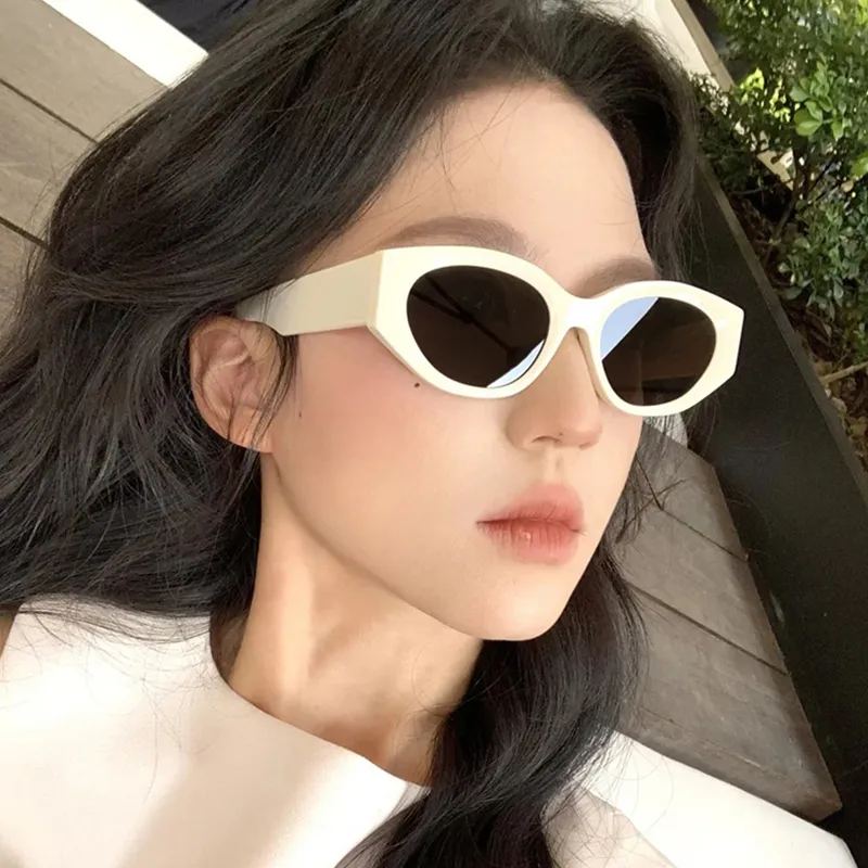 PRETTYALLUSION Sunglasses Women's-1