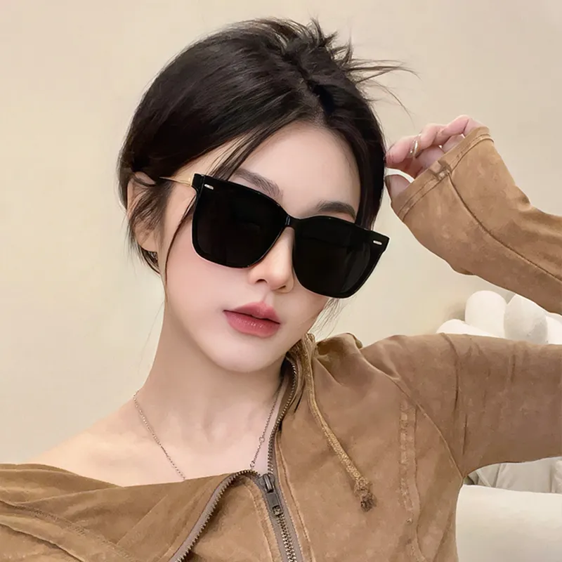 PRETTYALLUSION PC Square Sunglasses Unisex-1