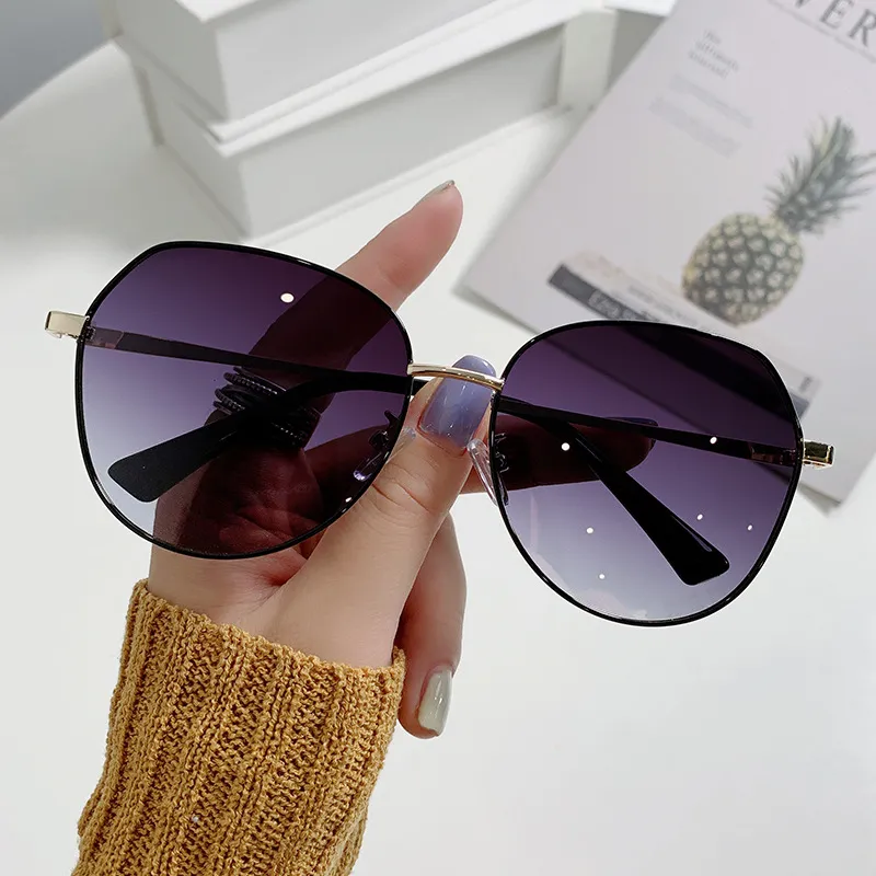 PRETTYALLUSION Sunglasses Women's-3