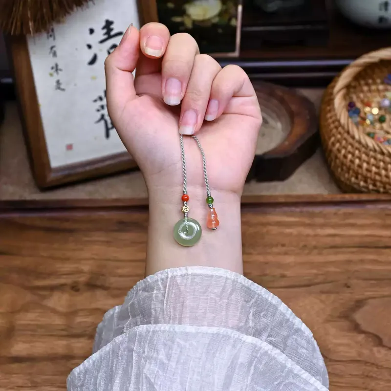 Fuxin Pendants White Jade/Pale Greenish White Jade Unisex-2
