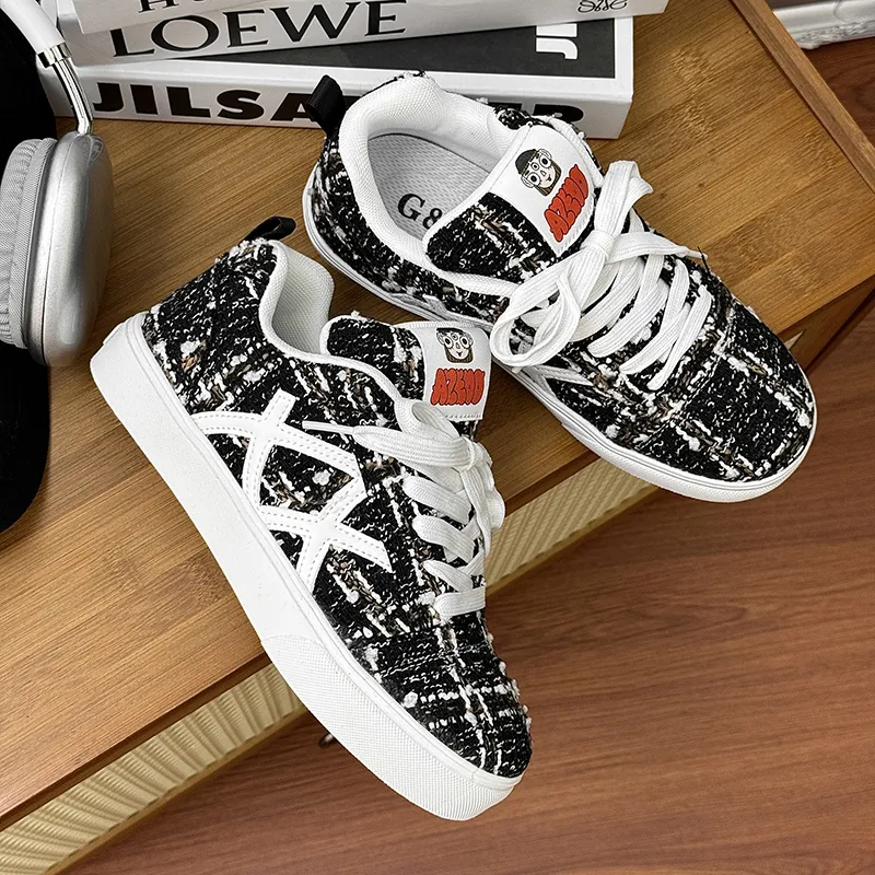 AMICNIEGD Slip Resistant, Abrasion Resistant, Breathable Low Top Casual Shoes Unisex Black White-2