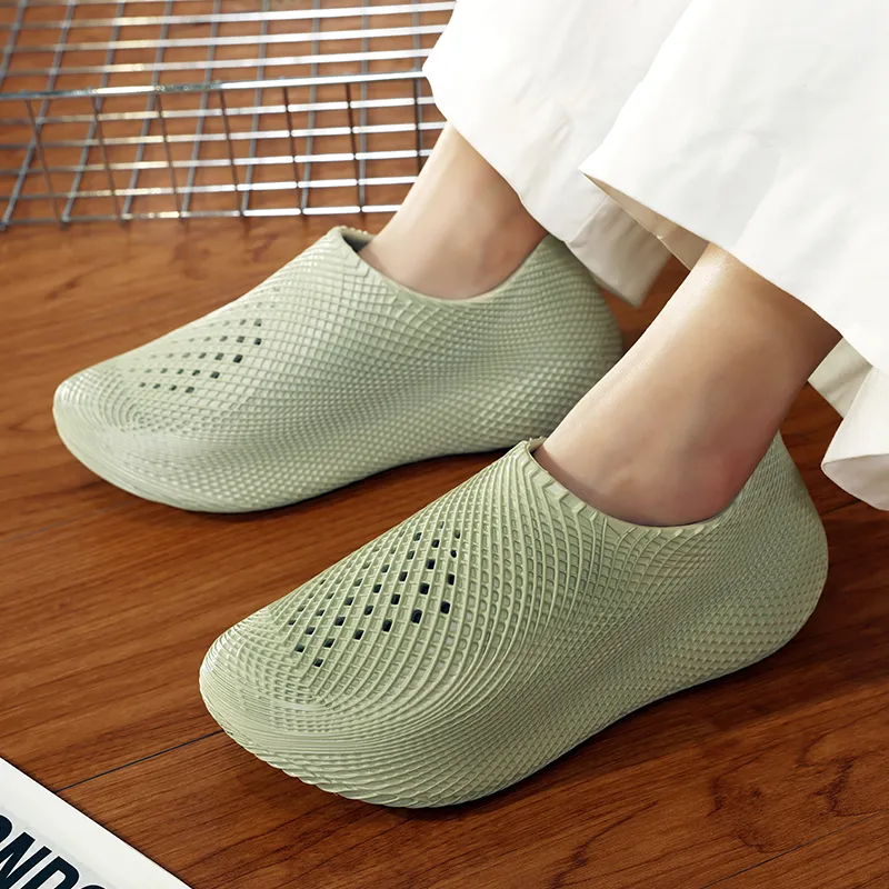 AMICNIEGD Slip Resistant, Breathable, Lightweight Low Top Casual Shoes Women's-22
