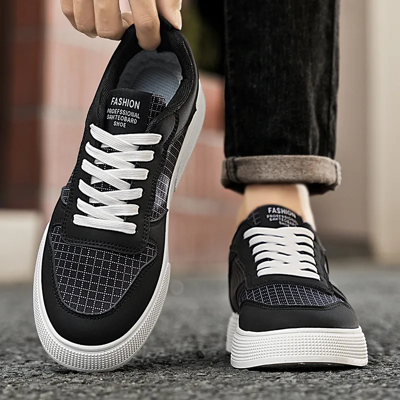 AMICNIEGD Breathable And Slip Resistant Low Top Skateboard Shoes Men's-9