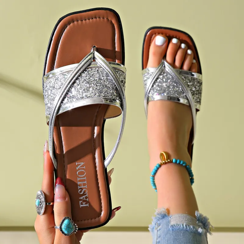 AMICNIEGD Odor Resistant Abrasion Resistant Slip Resistant Flip Flops Women's Silver-3