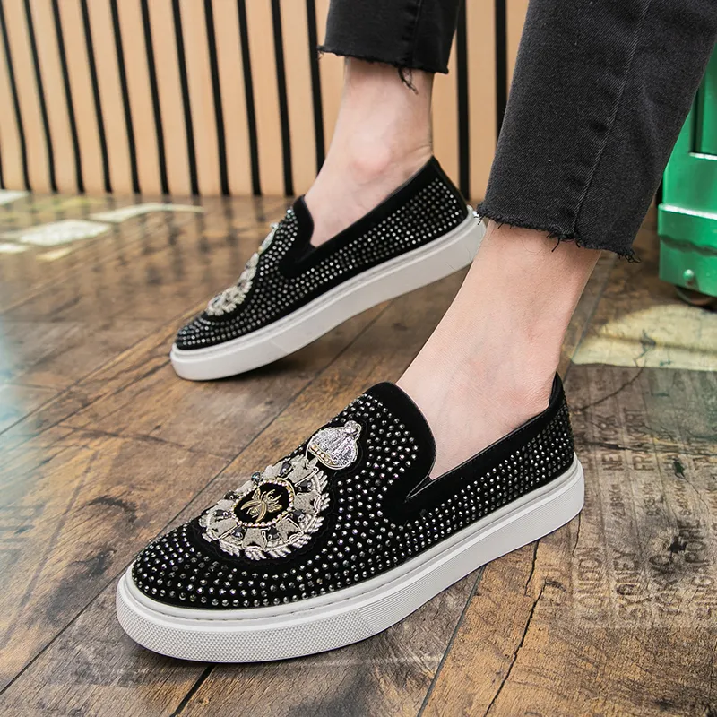 AMICNIEGD Anti Slip Wear Resistant Low Top Skateboard Shoes Men's Black-4
