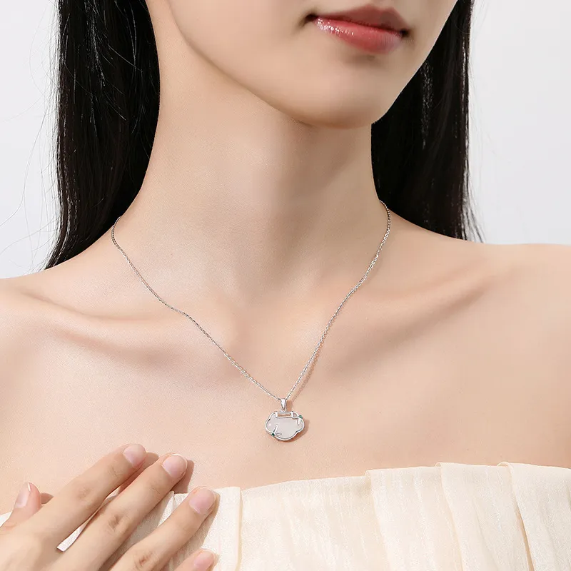 Nine Music Chalcedony Necklaces Women's-4