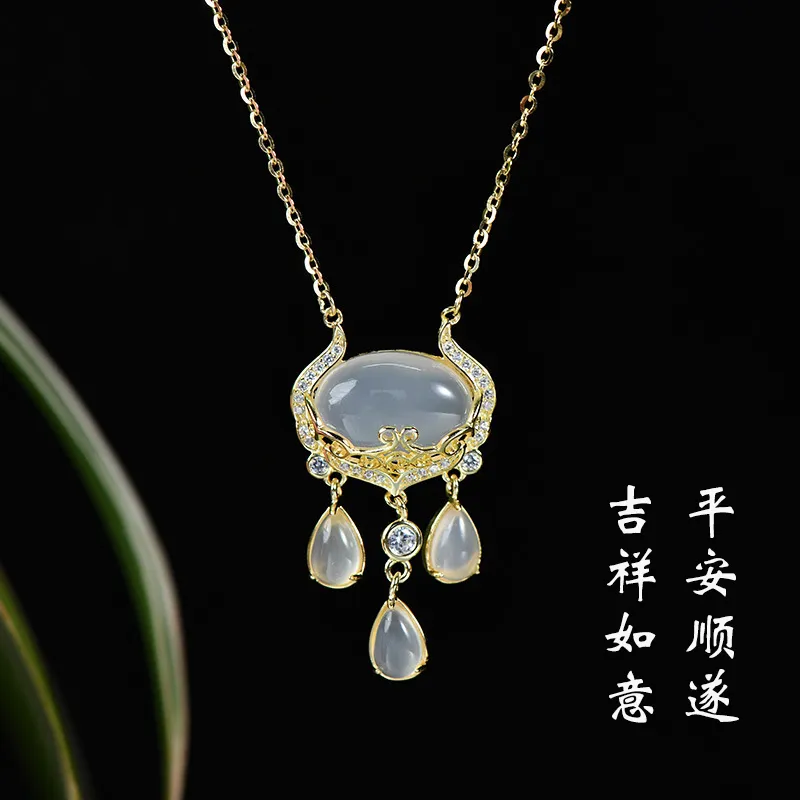 Nine Music Chalcedony Necklaces Women's-0