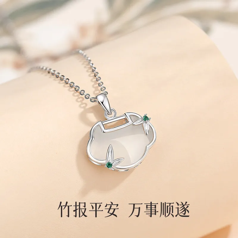 Nine Music Chalcedony Necklaces Women's-1