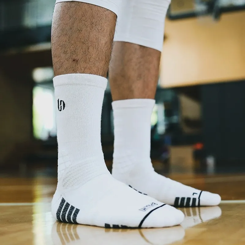 BALLHO Unisex Basketball Socks-1