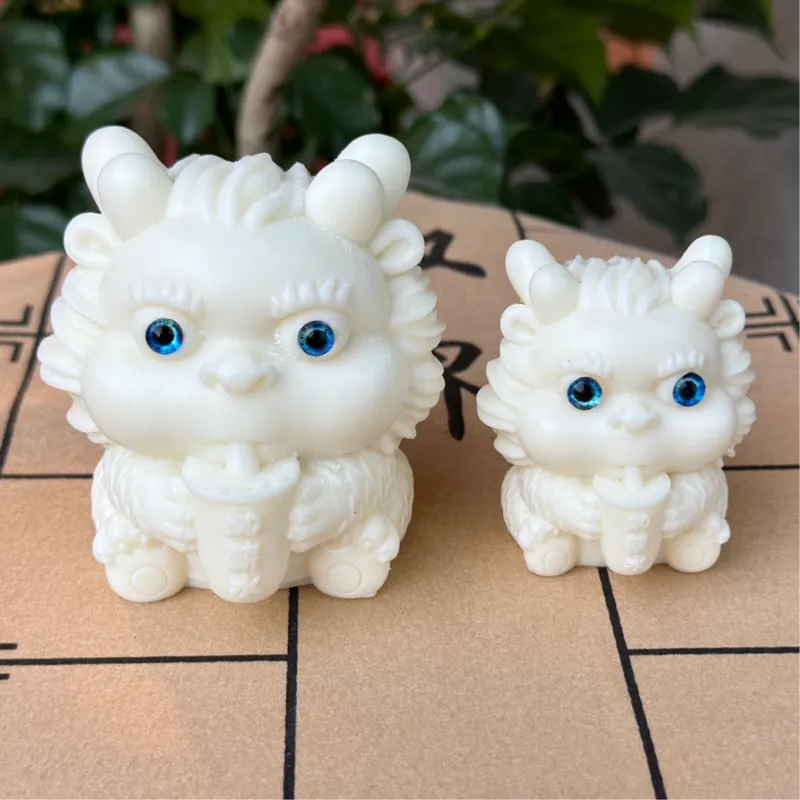 Lordship Ivory Nut Ornaments Unisex-4