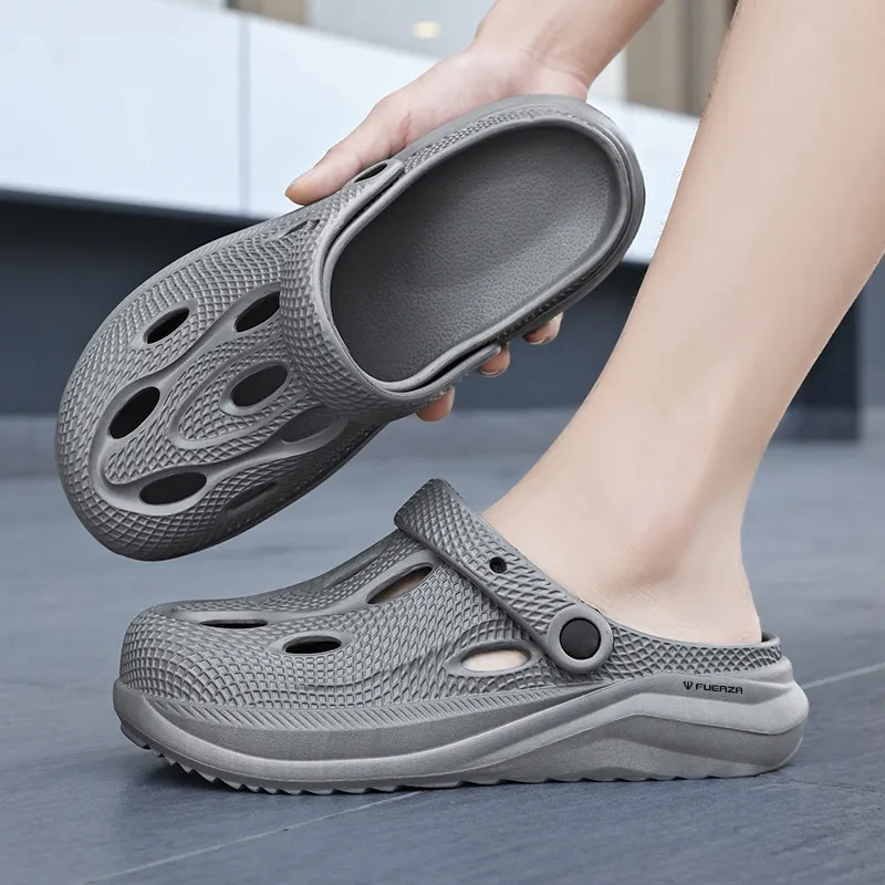 FUERZA Clogs Unisex-9