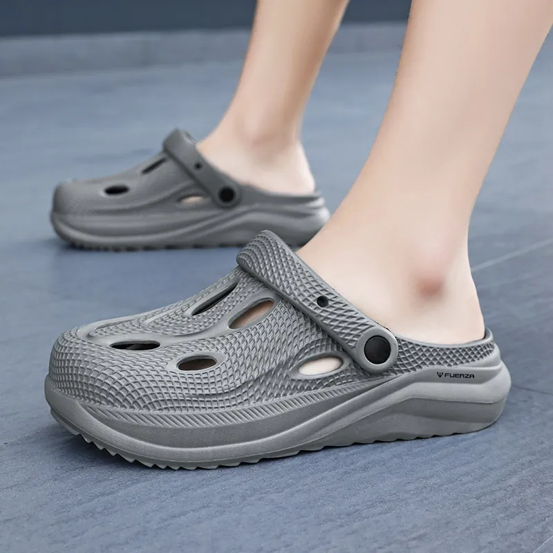 FUERZA Clogs Unisex-11