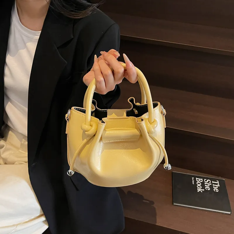 FCTOSSR Pu One Shoulder Handbag Women's White/Silver/Black/Yellow/Blue/Pink-23